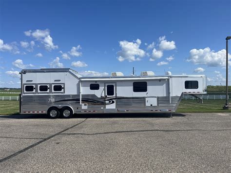 Used 2018 Cimarron Trailers 3h 19 6 Lq Horse Trailer Randolph Minnesota