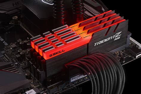 G Skill Trident Z RGB Memoria gaming con iluminación RGB