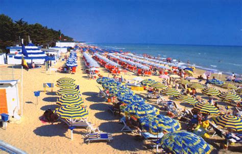 Spiagge Di Pineto Lido Abruzzo Spiagge Italiane Su Trovaspiagge It