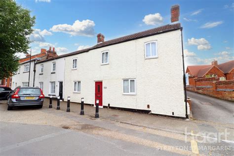 3 Bedroom End Of Terrace House Ermin Street Swindon £280 000 Haart