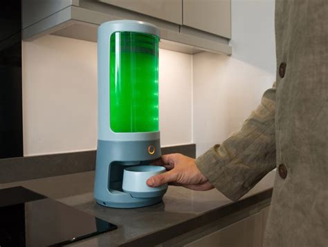 Spira Countertop Bioreactor Allows Users To Grow Their Own Algae For Food