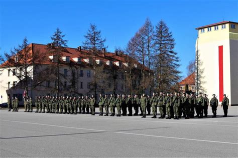 Uroczysta Przysi Ga Wojskowa W Jednostce Dywizji Zmechanizowanej