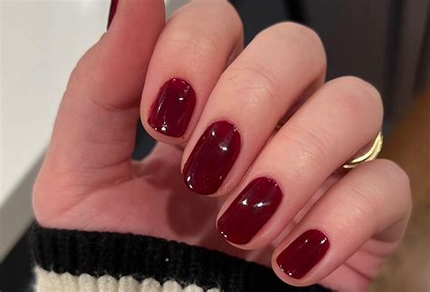 Red Nail Theory Waarom Mannen Rode Nagels Aantrekkelijk Vinden