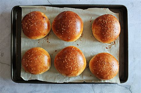 Homemade Hamburger Buns Recipe For The Perfect Cookout Dish