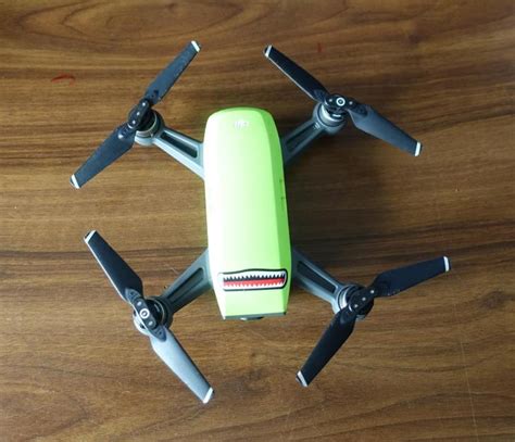 DJI SPARK FLY MORE COMBO DRON Aukro