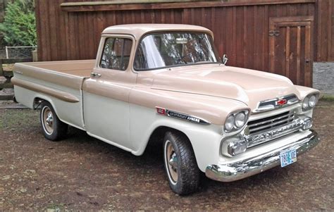 autoliterate: 1959 Chevrolet Apache 3200 (for sale)