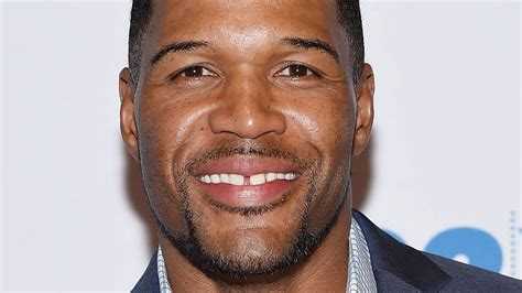 GMA's Michael Strahan sparks confusion in latest photo taken during ...