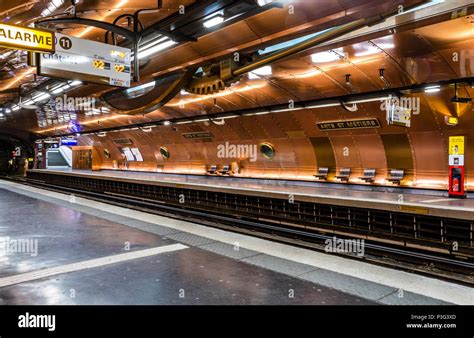 Paris Rapid Transit High Resolution Stock Photography And Images Alamy