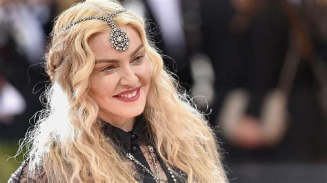 Madonna Teilt Seltenes Foto Mit All Ihren Kindern