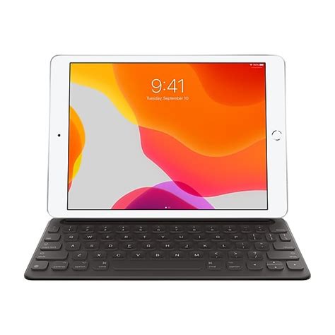Apple Smart Keyboard for 10.5" iPad Pro, Black (MX3L2LL/A) | Staples