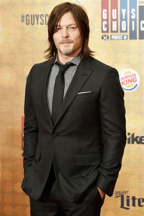 The Walking Dead Norman Reedus Opens New Restaurant—look Inside