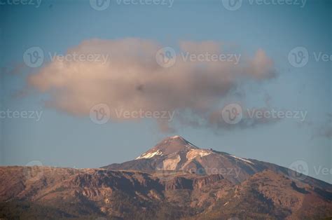 Scenic mountain view 17478271 Stock Photo at Vecteezy