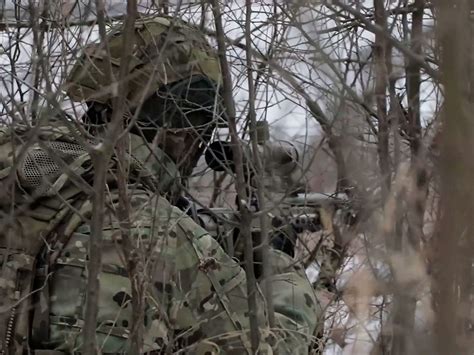 Российский снайпер в одиночку уничтожил отделение ВСУ за одну ночь ...