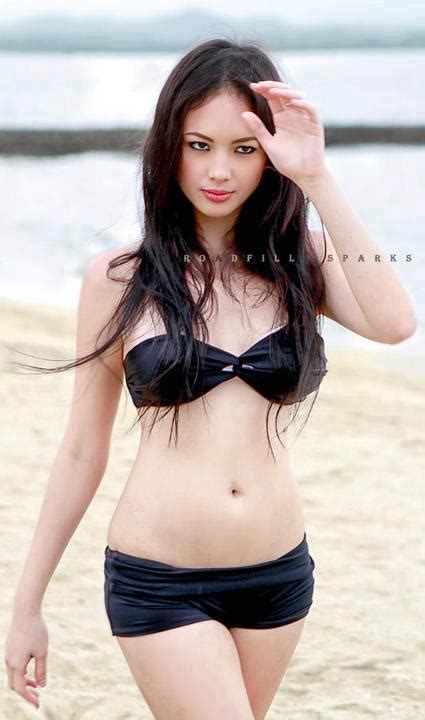 Celebrities In Hot Bikini Ellen Adarna Filipina Actress In Bikini