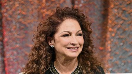 Gloria Estefan Dice Que La M Sica Fue Su Escape Al Abuso Sexual