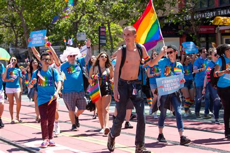 San Francisco Pride 2018 Draws 100 000 In Support Of Lgbt Community