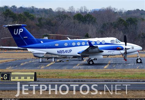 N Up Beechcraft B C King Air C Wheels Up Agustin Anaya