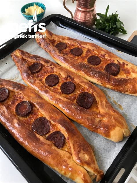 Ka Arl Sucuklu Pide Nefis Yemek Tarifleri