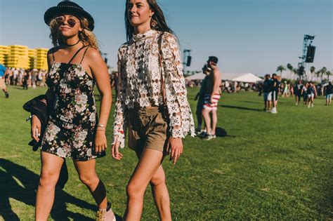 Coachella 2016 Photos Street Style Fashion At Coachella Music Festival