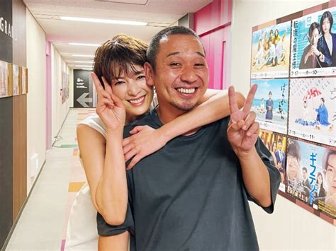 吉瀬美智子、美脚あらわなショートパンツ姿に「アラフィフなんて信じられない」の声 All About ニュース