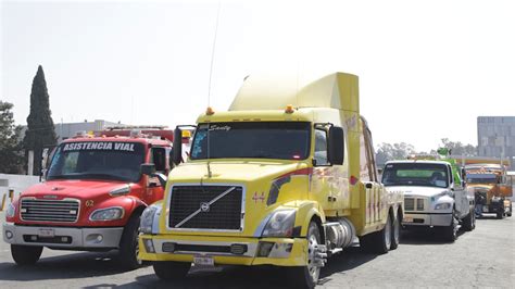 Transportistas inician paro nacional y manifestación en carretera