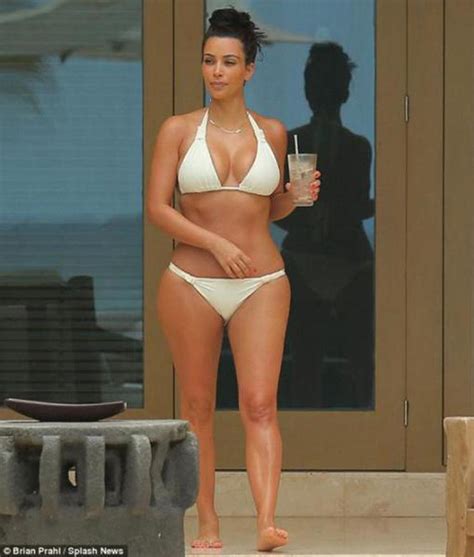 Kim Kardashian Luce Sexy Bikini En Playas De M Xico Fotos