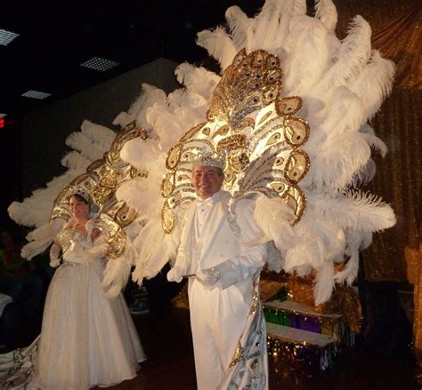 Mardi Gras Krewe Du Lac 2011 King And Queen Lake Charles Louisiana Usa