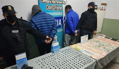 Almirante Brown Detuvieron A Dos Hombres Acusados De Vender Drogas En