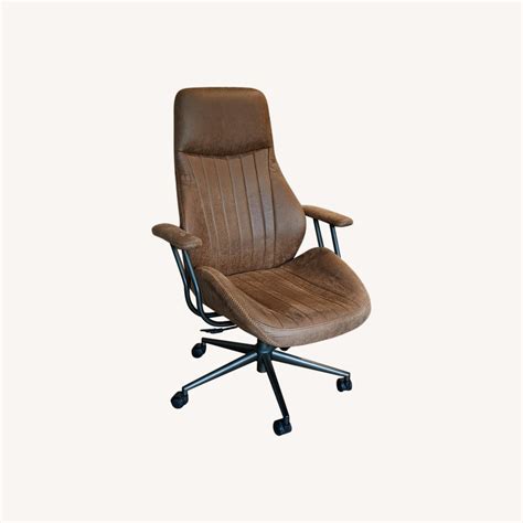 Leather Office Chair with Arms - AptDeco