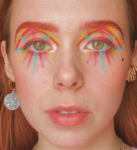 1960s Inspired Makeup Hippie Makeup Makeup Designs Eye Makeup Designs