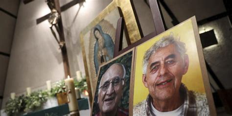 Conmoción En México Por El Brutal Asesinato De Dos Sacerdotes Jesuitas