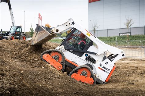 Bobcat Reveals Quad Track Concept