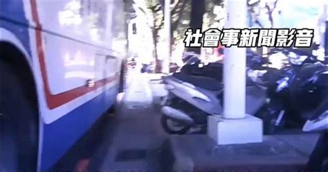 騎士遇中油交通車向右鬼切險遭輾 網友：用生命捍衛路權 社會 中時