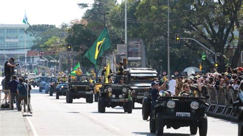 Confira Fotos Do Desfile De De Setembro Em Curitiba