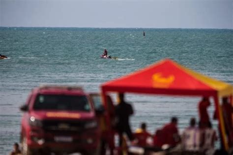 Vídeo Corpo de mulher que desapareceu no mar de Fortaleza é localizado