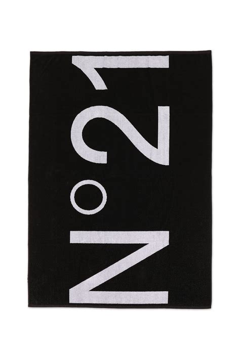 Logo Towel N°21 Official Online Store