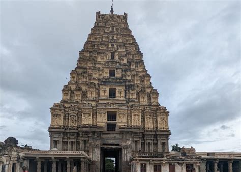 Virupaksha Temple Hampi -Info, History, Architecture, Photos