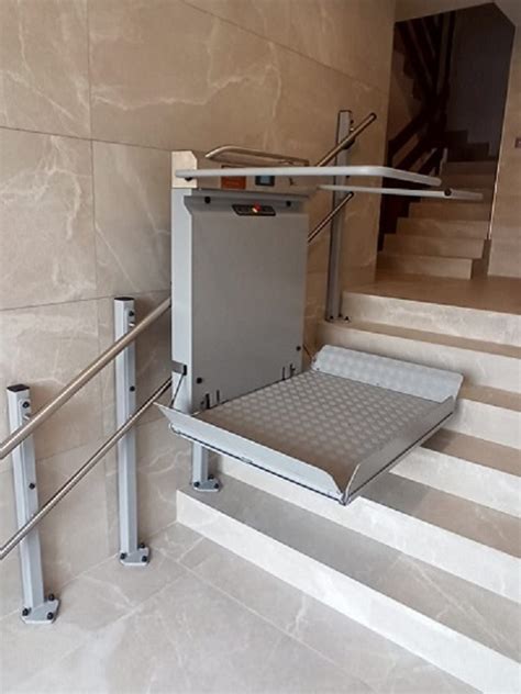 Nueva Plataforma Salvaescaleras Instalada En Picanya