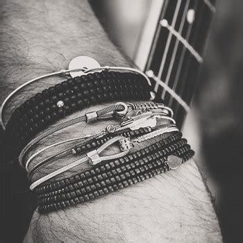 Bracelets Made In France Homme En Corde De Guitare Et Corde De Basse