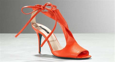 Scarpe Patrizia Pepe per accompagnare le vostre passeggiate