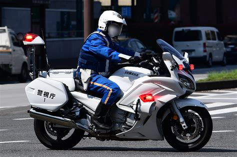 アルハチ On Twitter 警視庁 所轄警察署 Z03系スイフトパトカー 小型警ら車 ホイールが渋くてかっこいいスイフトパトカー