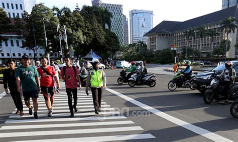 Ingat Menyeberanglah Di Zebra Cross