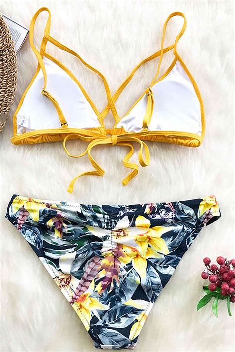 Baskılı Üstü Sarı Bikini Takım Çok Renkli KADIN MAYO BİKİNİ WOMAN İstanbul Mayo