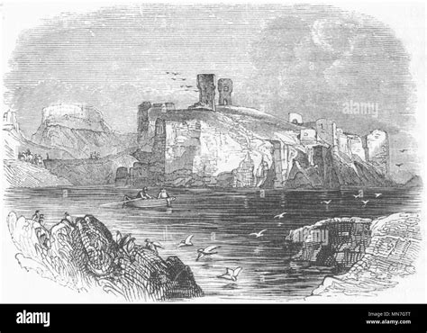 Dunbar castle ruins hi-res stock photography and images - Alamy