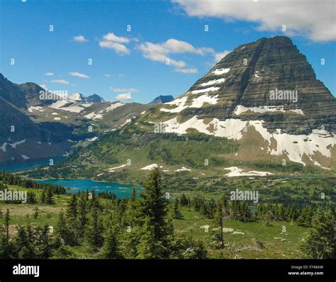 A beautiful mountain scene in Glacier National Park, Montana, USA Stock ...