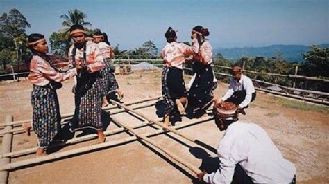 Google Doodle 29 April Tampilkan Tari Rangkuk Alu Dari Manggarai NTT