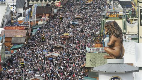 Handydaten Oktoberfest Touristen USA Am Ersten Wochenende Vor Italien