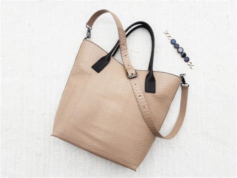 Dámská Nude béžová kožená shopper kabelka od Melinda L Fler cz