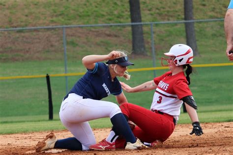 Sunday Sweep Cvcc Softball Team Takes 2 From Wake Tech On Sunday