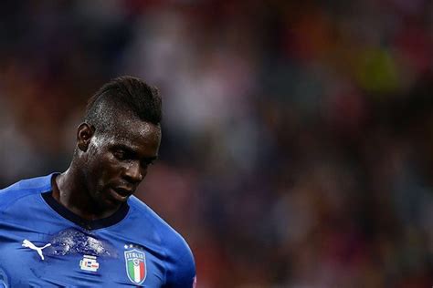 Wow Roberto Mancini Bakal Panggil Mario Balotelli Ke Timnas Italia